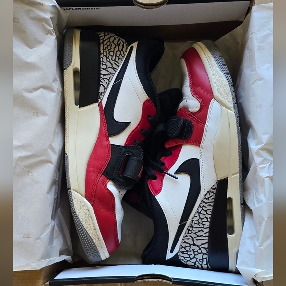 Nike Air Jordan Legacy 312 Low, Sz 10.5 - Picture 1 of 14